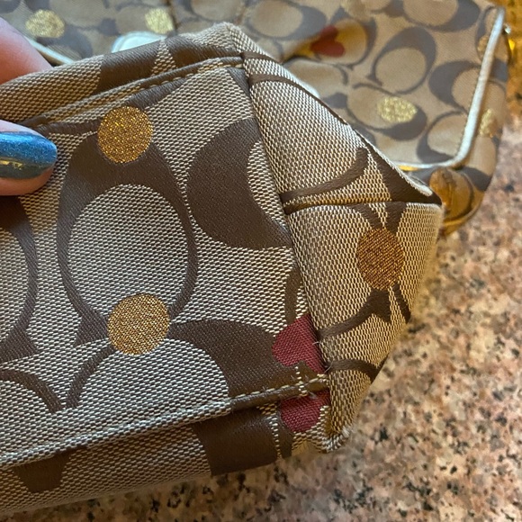 Coach Laura Secret Admirer Tote & Wristlet Women's Gold Metallic Leather Handbag - Picture 10 of 10